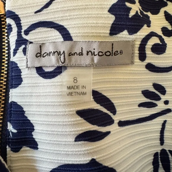 Danny & Nicole, Size - 8, Blue & Cream - Picture 3 of 5